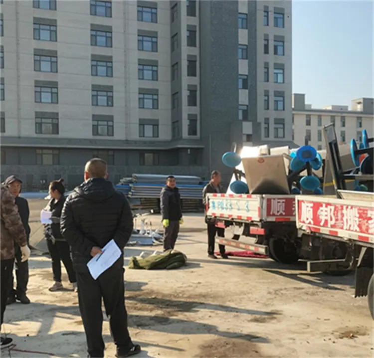 聊城学校食堂搬家餐桌搬运.webp