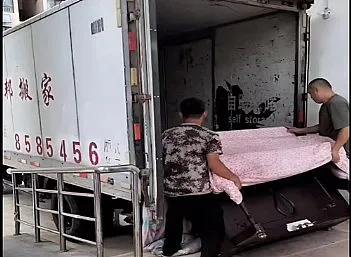 聊城东昌府金柱康城钢琴搬运